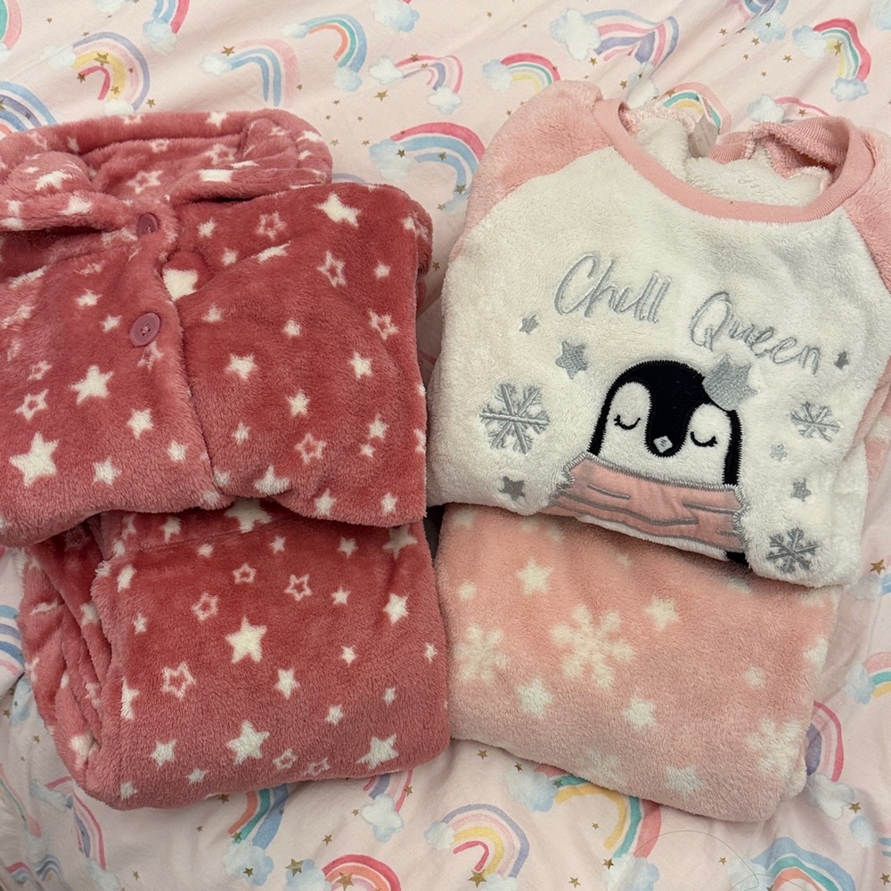 Joe Fresh Winter Fleece Pajama Set x 2 (Girls size 7)